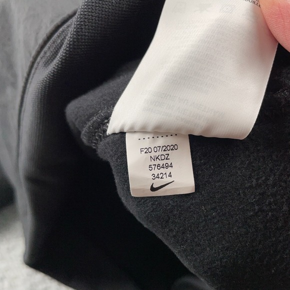 Atlanta Falcons Hoodie Womens Medium Black NFL Football Salute To Service Nike - Picture 11 of 12